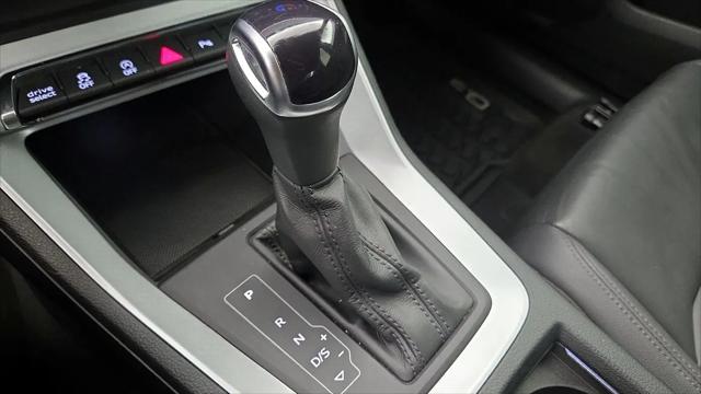 2022 Audi Q3 Premium 45 TFSI S line quattro Tiptronic