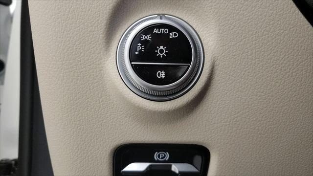 2025 Mercedes-Benz C-CLASS C 300 C 300
