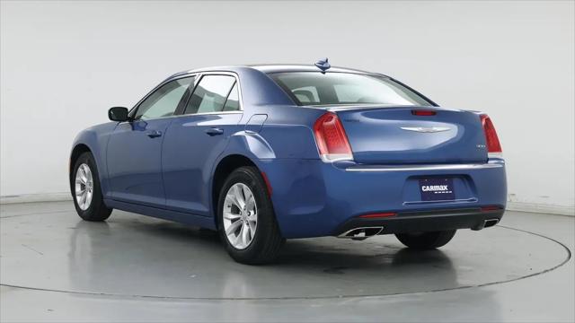 2023 Chrysler 300 Touring