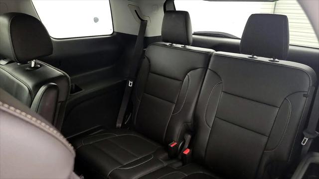 2023 GMC Acadia FWD SLT