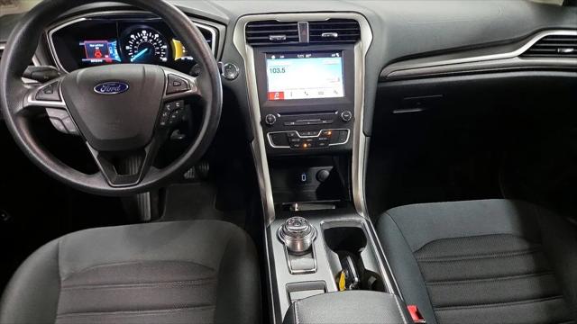 2017 Ford Fusion Hybrid SE