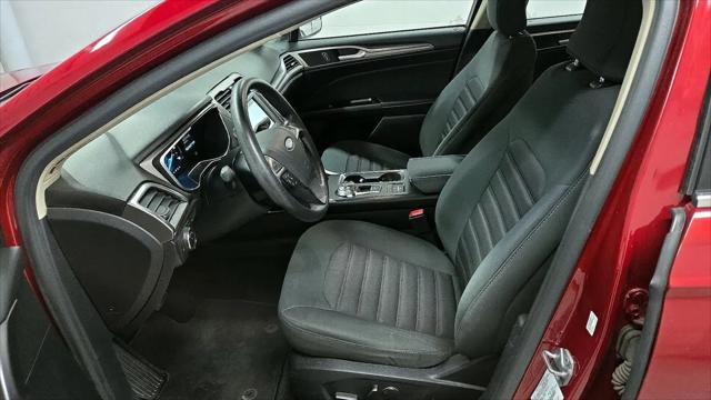 2017 Ford Fusion Hybrid SE