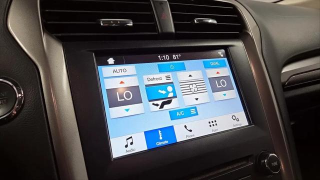 2017 Ford Fusion Hybrid SE