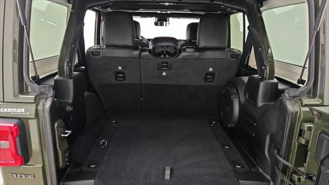 2020 Jeep Wrangler Sahara Altitude 4x4