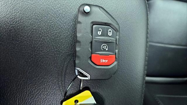 2020 Jeep Wrangler Sahara Altitude 4x4