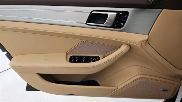 2020 Porsche Panamera Panamera