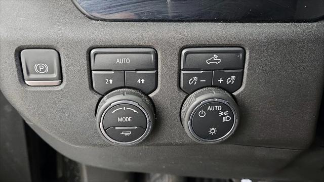 2023 Chevrolet Silverado 1500 4WD Crew Cab Short Bed LT with 2FL