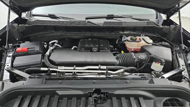 2023 Chevrolet Silverado 1500 4WD Crew Cab Short Bed LT with 2FL