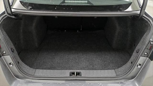 2024 Nissan Versa 1.6 SR