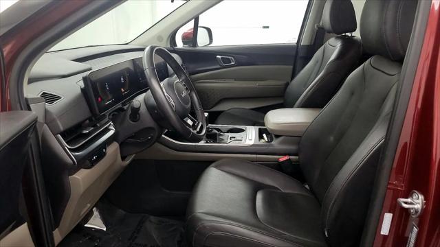 2025 Kia Carnival MPV LXS