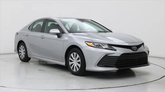 2021 Toyota Camry LE Hybrid for sale in Urbandale, IA