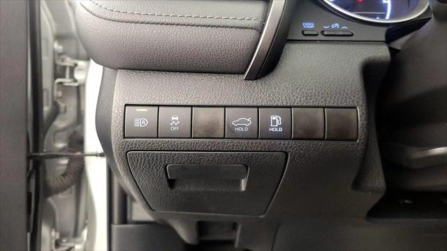 2021 Toyota Camry LE Hybrid