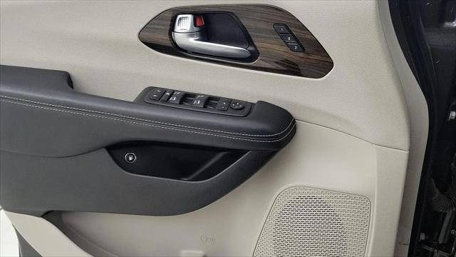 2021 Chrysler Pacifica Hybrid Limited