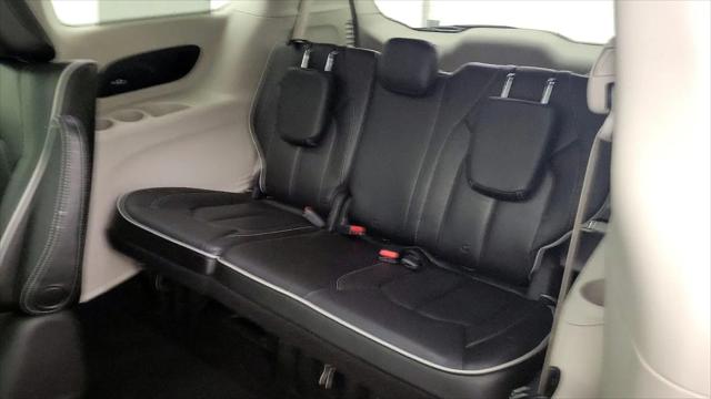 2021 Chrysler Pacifica Hybrid Limited