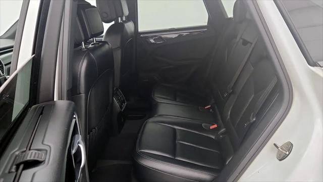 2018 Porsche Macan S