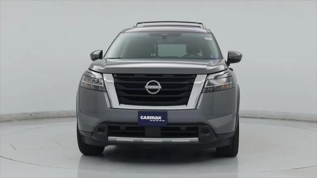 2023 Nissan Pathfinder Platinum 4WD