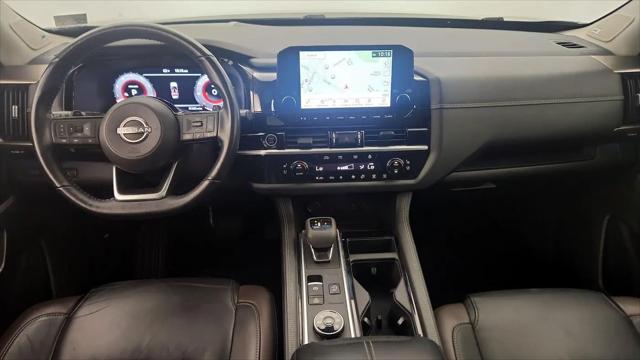 2023 Nissan Pathfinder Platinum 4WD