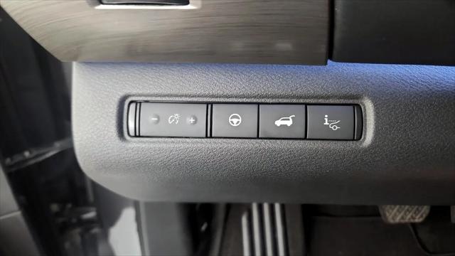 2023 Nissan Pathfinder Platinum 4WD