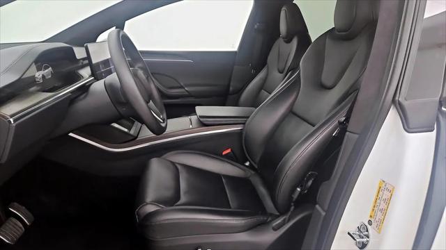 2023 Tesla Model X Standard Range
