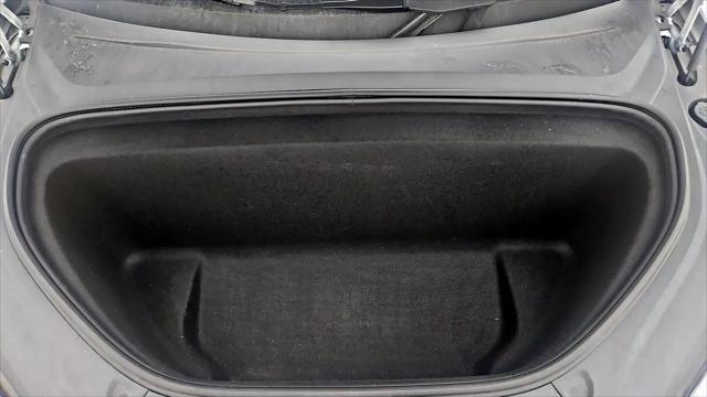 2023 Tesla Model X Standard Range