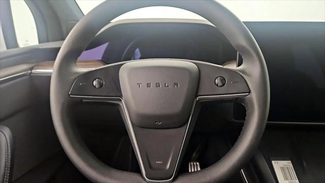 2023 Tesla Model X Standard Range