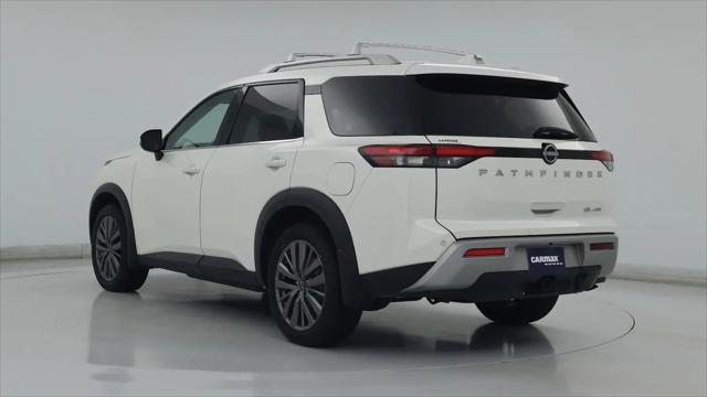 2023 Nissan Pathfinder SL 4WD