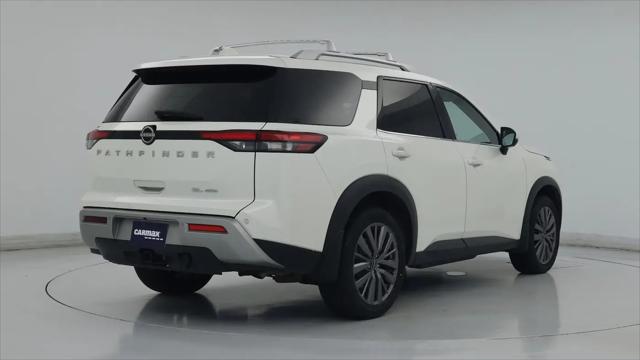 2023 Nissan Pathfinder SL 4WD