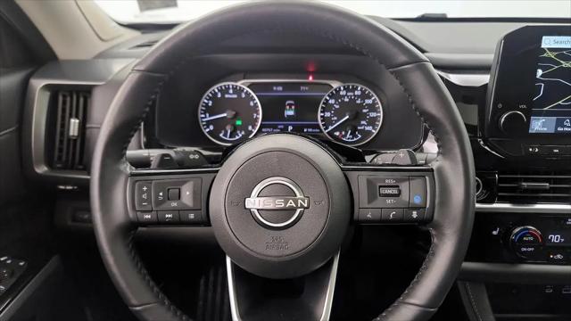 2023 Nissan Pathfinder SL 4WD