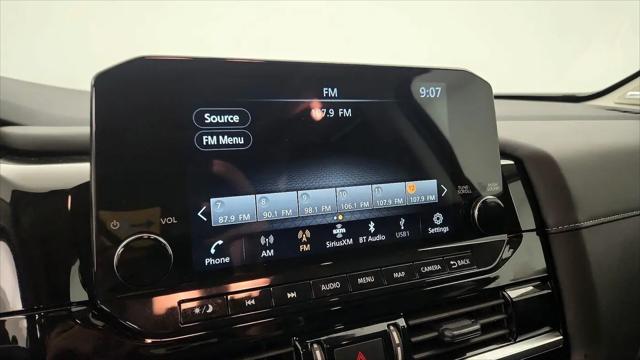2023 Nissan Pathfinder SL 4WD