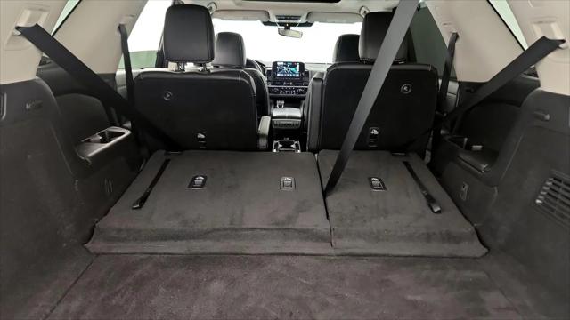 2023 Nissan Pathfinder SL 4WD