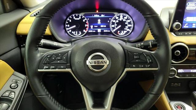 2022 Nissan Sentra SV Xtronic CVT