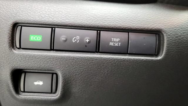 2022 Nissan Sentra SV Xtronic CVT