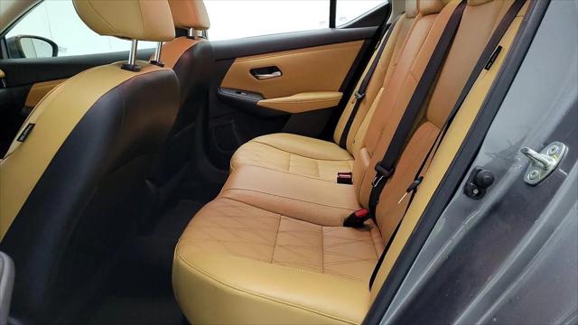 2022 Nissan Sentra SV Xtronic CVT