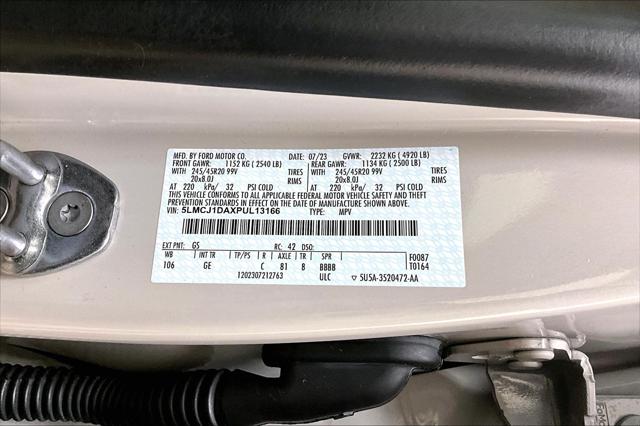 2023 Lincoln Corsair Standard