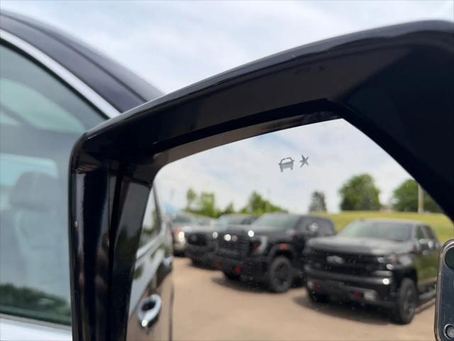 2023 GMC Yukon 4WD SLT