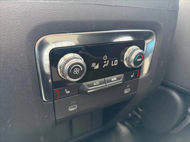 2023 GMC Yukon 4WD SLT