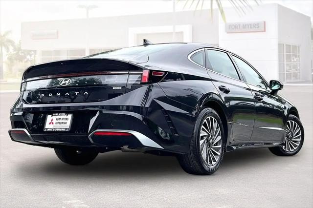 2025 Hyundai Sonata Hybrid SEL