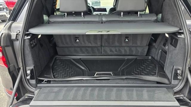 2021 BMW X7 M50i