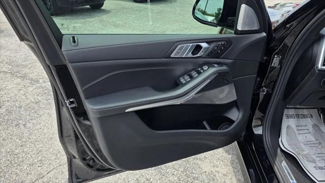 2021 BMW X7 M50i