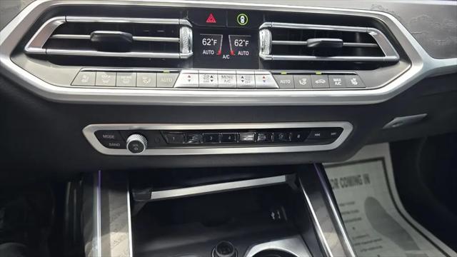 2021 BMW X7 M50i