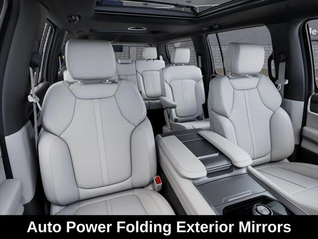 2026 Jeep Grand Wagoneer 4x2