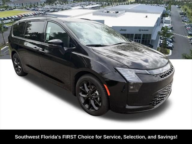 2027 Chrysler Pacifica Limited