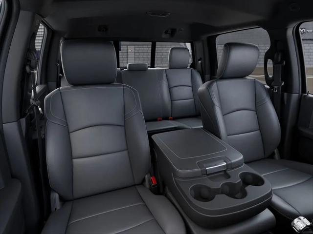 2026 Ram 2500 Tradesman Crew Cab 4x2 6'4" Box