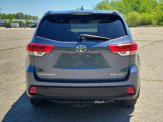 2019 Toyota Highlander SE