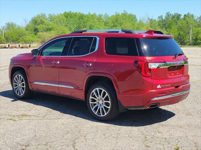 2022 GMC Acadia AWD Denali