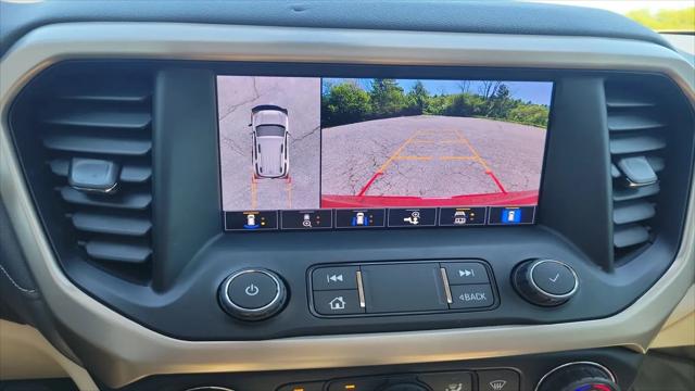 2022 GMC Acadia AWD Denali