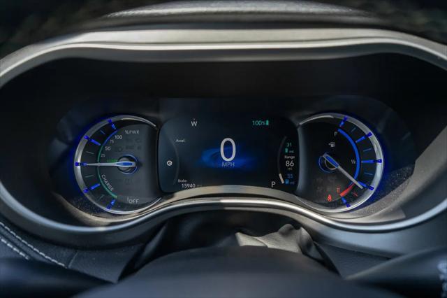 2022 Chrysler Pacifica Hybrid Touring L