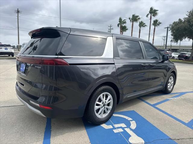 2022 Kia Carnival MPV LX Seat Package