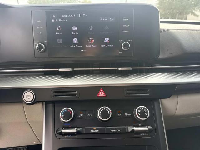 2022 Kia Carnival MPV LX Seat Package