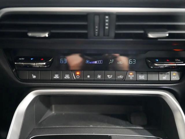 2024 Mazda X-90 3.3 Turbo Preferred